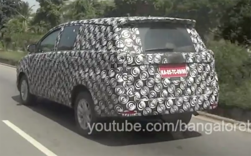 VIDEO: 2016 Toyota Innova spied on test in India 359985