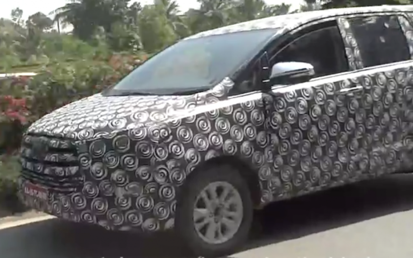 VIDEO: 2016 Toyota Innova spied on test in India 359981