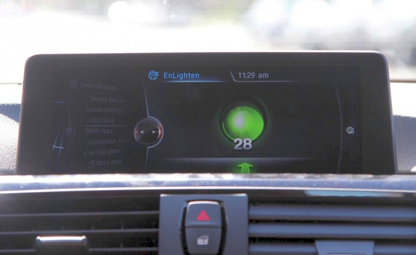 BMW introduces EnLighten App, a traffic light aid 362527