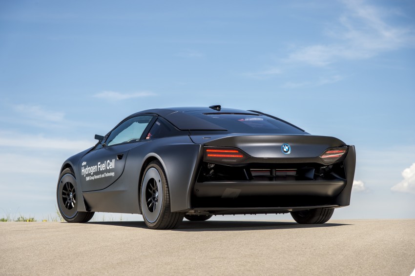 BMW i8-based hydrogen fuel-cell prototype revealed 356177