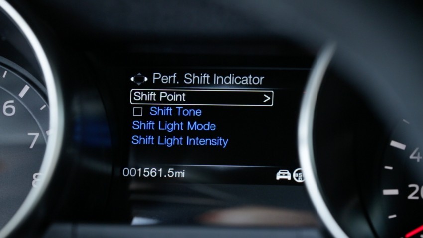 VIDEO: Mustang Shelby GT350 gets HUD shift lights 361126