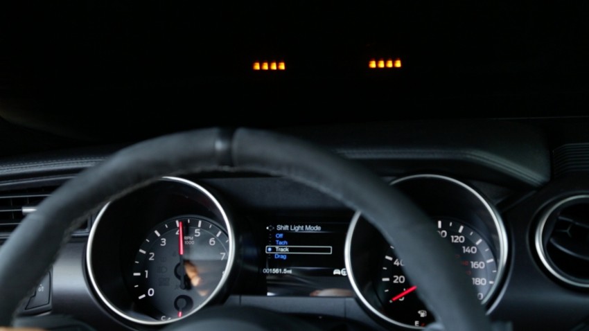 VIDEO: Mustang Shelby GT350 gets HUD shift lights 361129