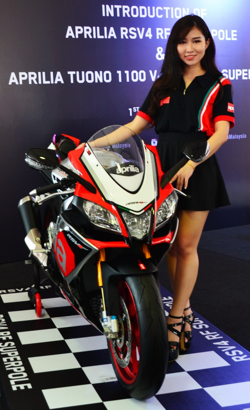 2016 Aprilia RSV4 RF Limited Edition, Tuono V4 1100 Factory Edition launched in Malaysia, from RM118k 364026