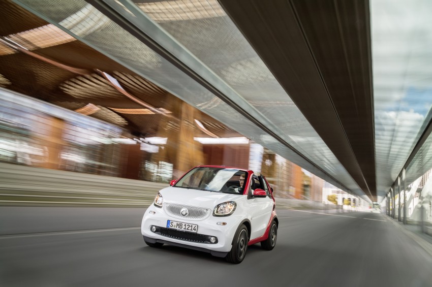 2016 smart fortwo cabrio revealed, debuts in Frankfurt 372775