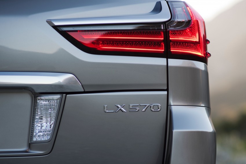 2016 Lexus LX facelift gets a host of tech updates 367515