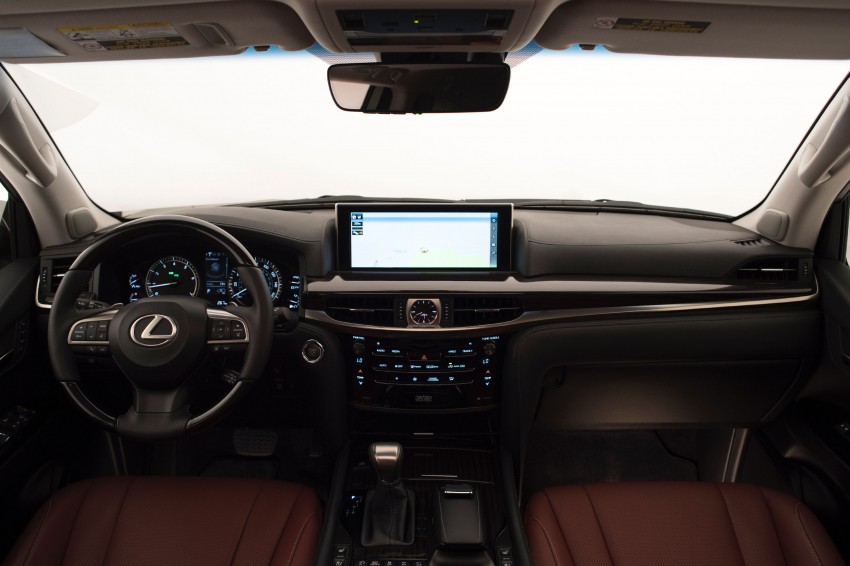 2016 Lexus LX facelift gets a host of tech updates 367503