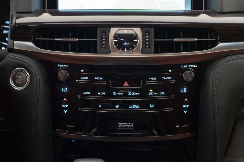 2016 Lexus LX facelift gets a host of tech updates 367491