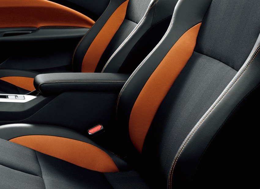 GALLERY: 2015 Honda CR-Z facelift in detail 372847