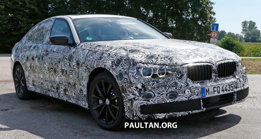 SPIED: G30 BMW 5 Series winks at us with new lights 364982