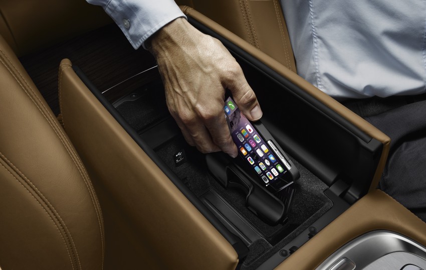 BMW introduces snap-in wireless charging adapter for all models and a wireless charging case for iPhones 372054