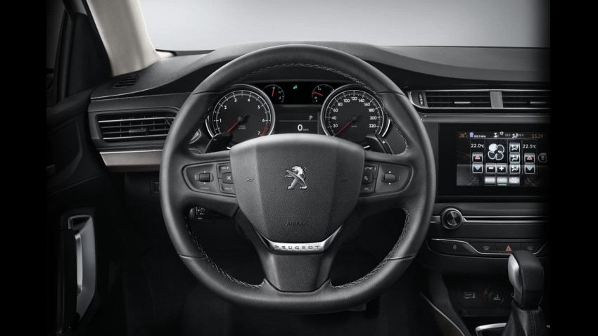SPYSHOTS: New Peugeot 408 gets 308 i-cockpit dash 368197