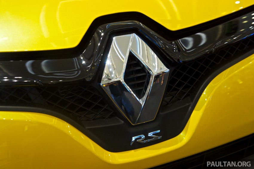 GALLERY: Renault Clio RS 200 EDC in Sirius Yellow 363380