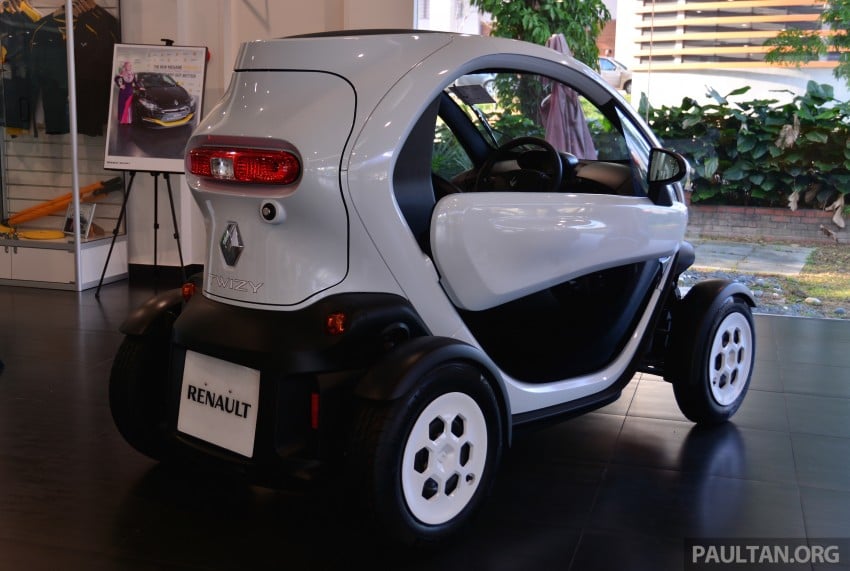 Renault Twizy EV launched in Malaysia, from RM72k 369437