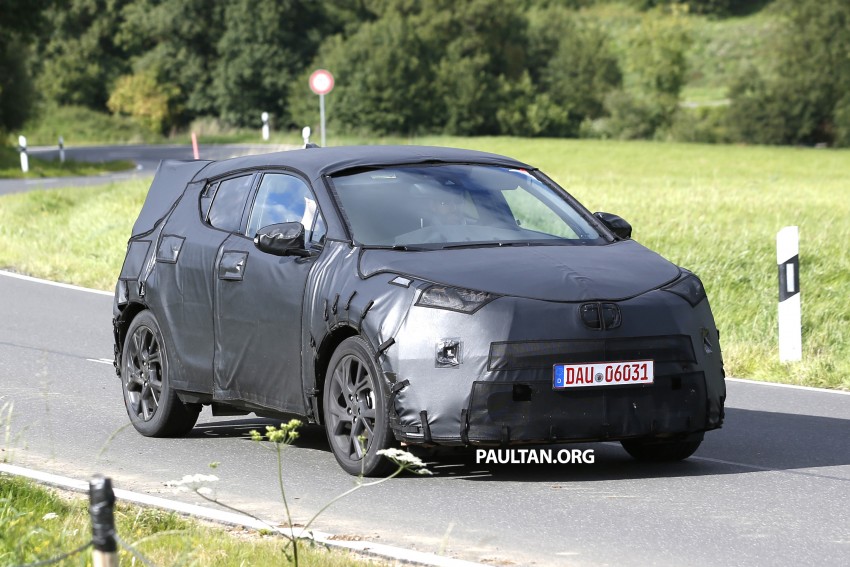 SPYSHOTS: Toyota C-HR crossover spotted testing – new Honda HR-V rival really will look like the concept! 383806