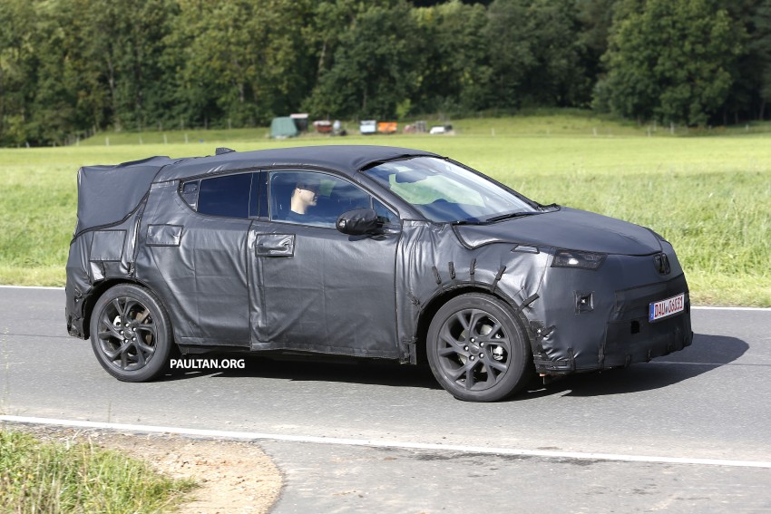 SPYSHOTS: Toyota C-HR crossover spotted testing – new Honda HR-V rival really will look like the concept! 383803