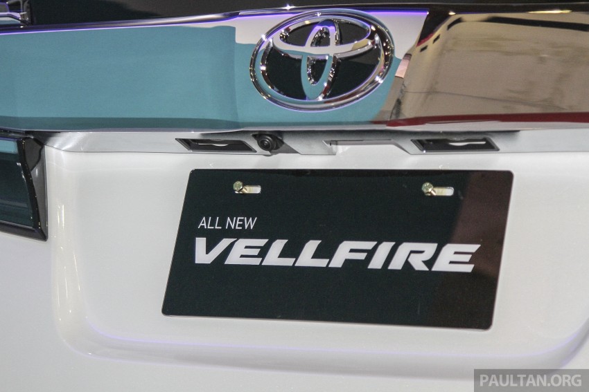IIMS 2015: Toyota Vellfire appears – 2.5G, RM290k 368796