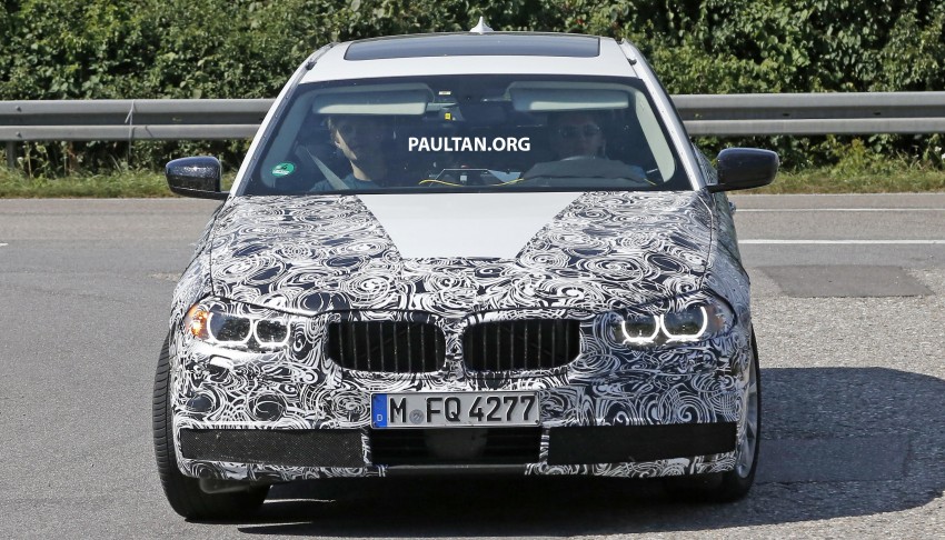 SPIED: G31 BMW 5 Series Touring captured testing 364474
