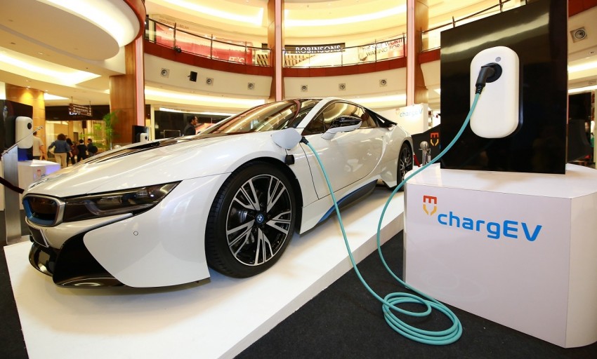 BMW i8 to gain access to ChargEV public charging 368501