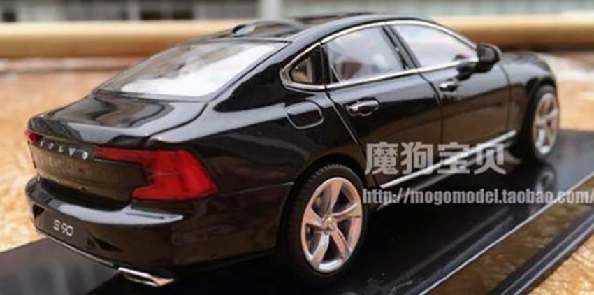 Volvo S90 possibly revealed via scale model photo Image #373425