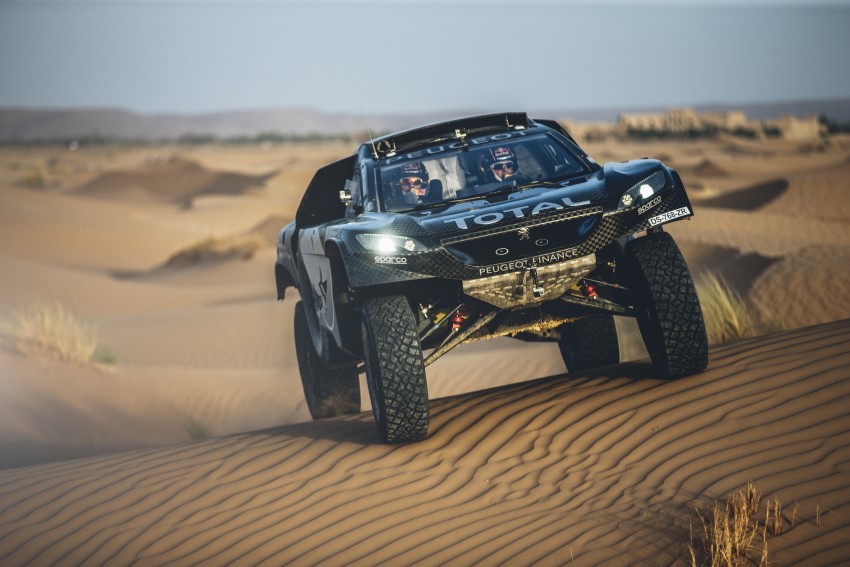 Peugeot 2008 DKR16 – bigger and more powerful 382931