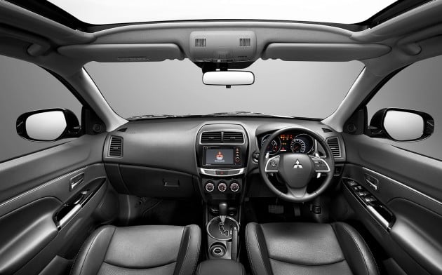 2015-Mitsubishi-ASX-Cabin