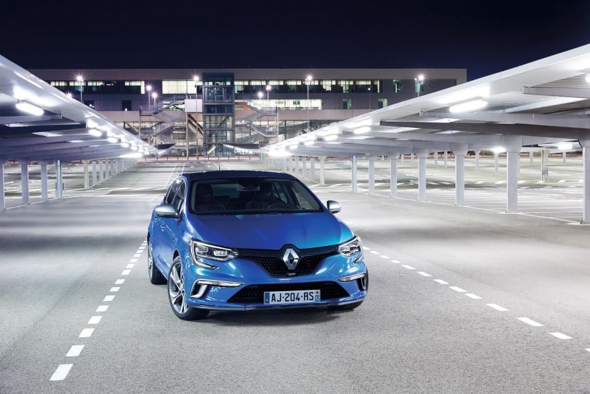 Renault Megane IV debuts at Frankfurt 2015 show 380524