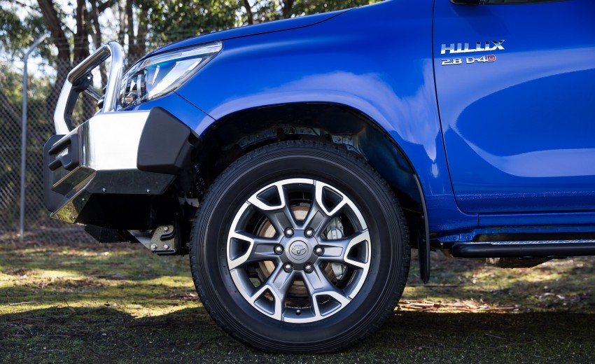 New Toyota Hilux gets over 60 accessories in Australia 378428