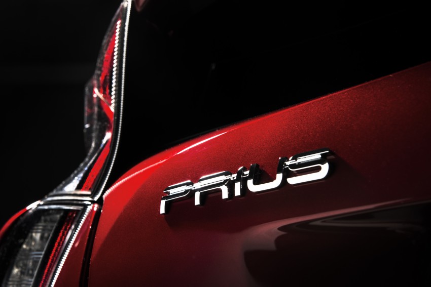 2016 Toyota Prius officially unveiled – 4th-gen hybrid promises improved fuel economy, ride and handling 377659