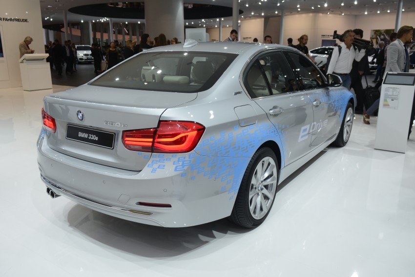 GALLERY: BMW 330e eDrive plug-in hybrid in detail 381315
