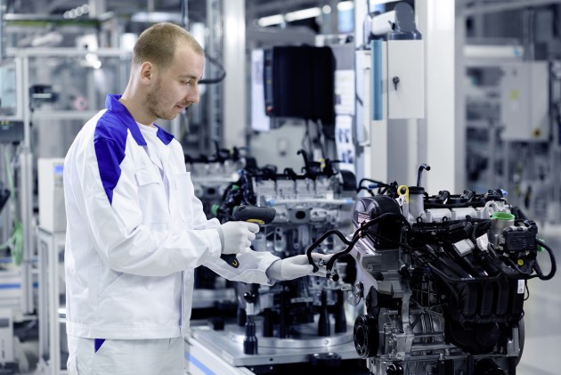 Volkswagen eröffnet Motorenfertigung am Standort Kaluga