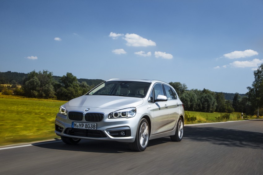F45 BMW 225xe Active Tourer Plug-in Hybrid debuts 374835
