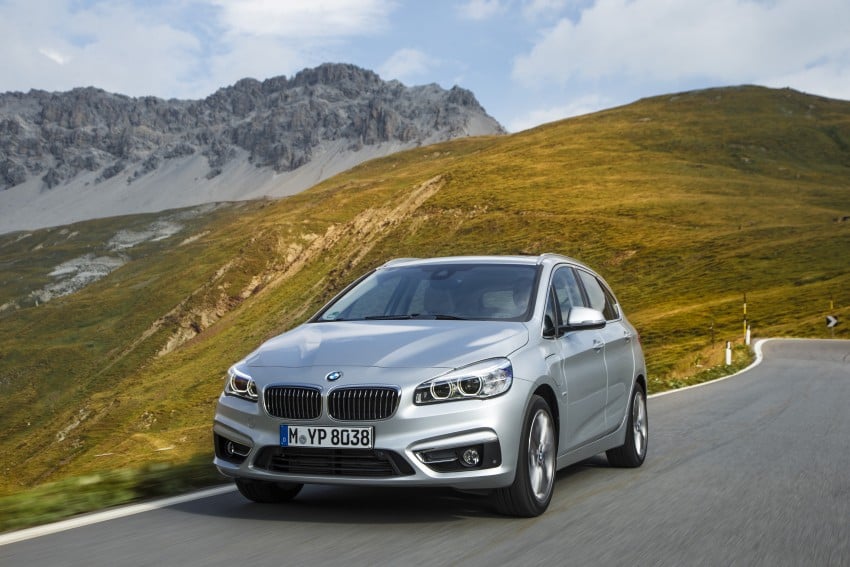 F45 BMW 225xe Active Tourer Plug-in Hybrid debuts 374836