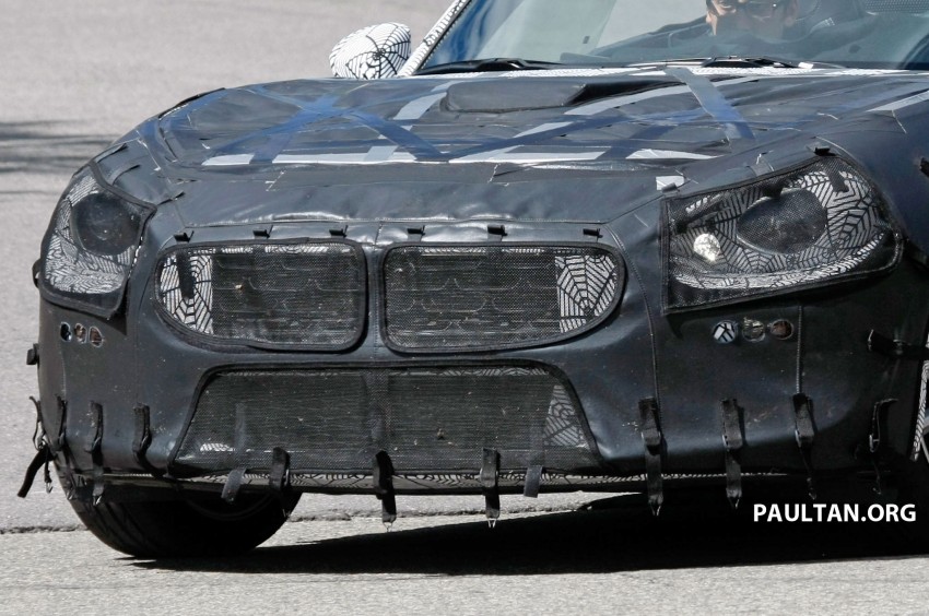 SPYSHOTS: Fiat 124 Spider caught with its top down 384910
