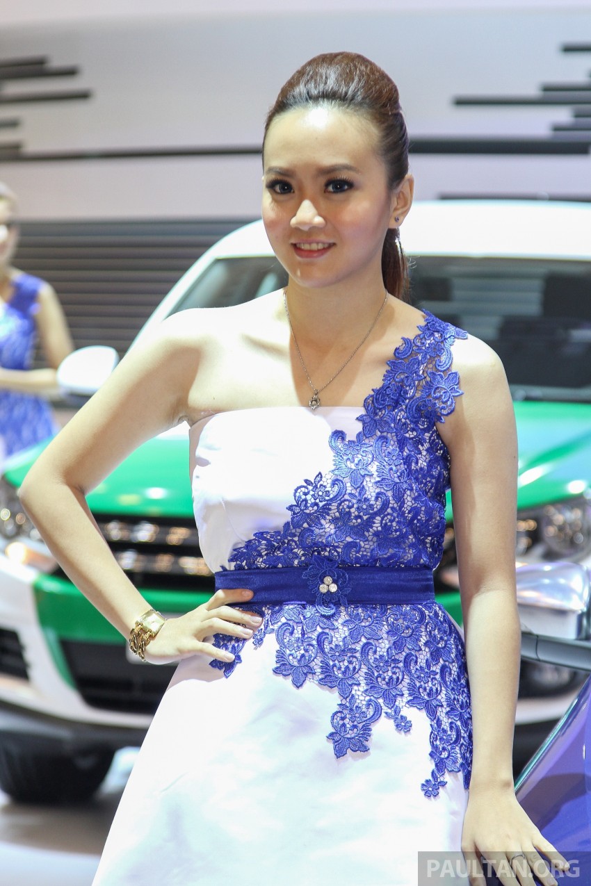 GIIAS 2015: <em>Ceweks</em> of the Jakarta motor show, Part 2 374123