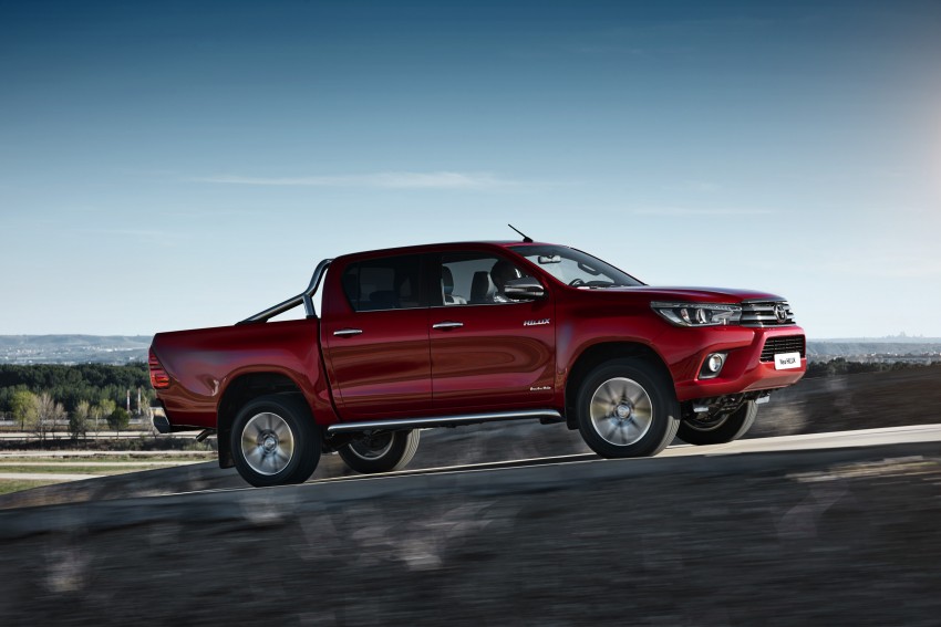 2016 Toyota Hilux – European-specification detailed 382494