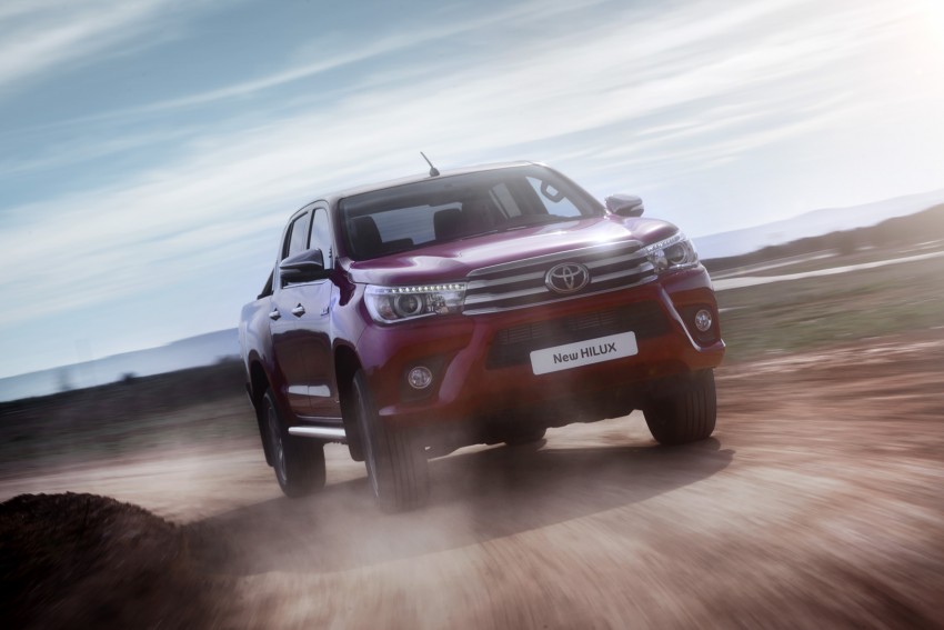 2016 Toyota Hilux – European-specification detailed 382509