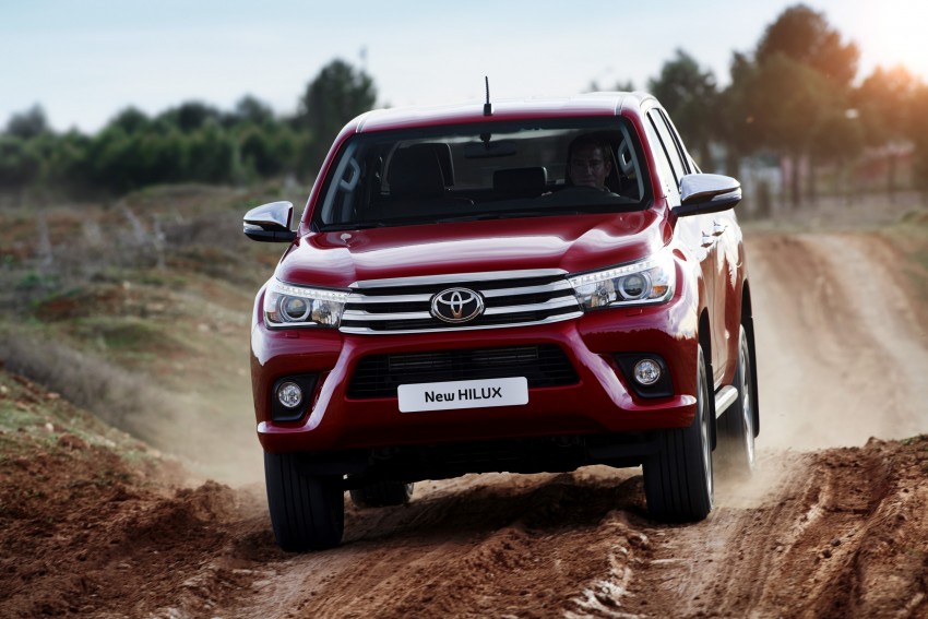 2016 Toyota Hilux – European-specification detailed 382516