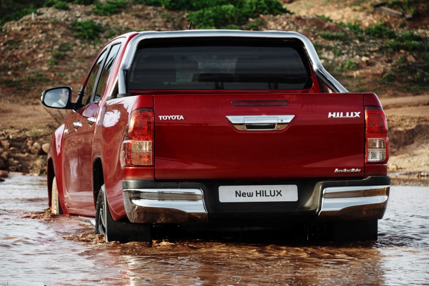 2016 Toyota Hilux – European-specification detailed 382520