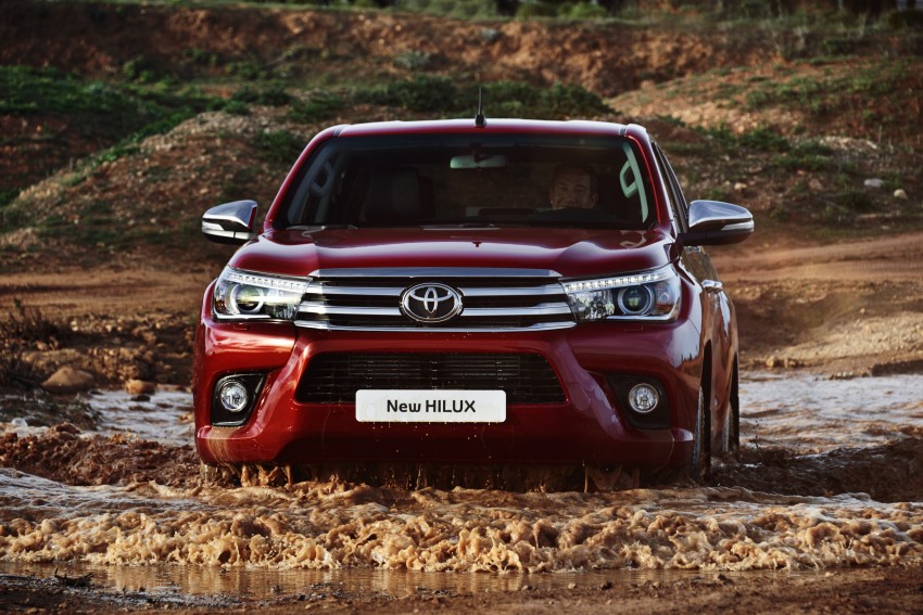 2016 Toyota Hilux – European-specification detailed 382522