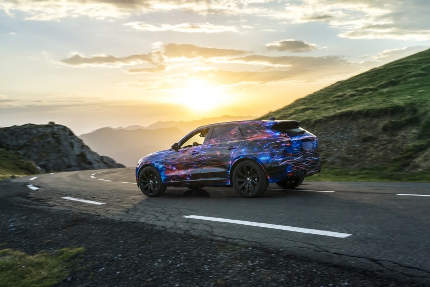 Jaguar F-Pace SUV – first official picture released 375705