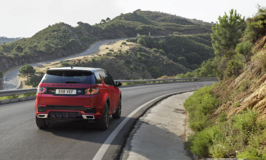Frankfurt 2015: Land Rover Discovery Sport HSE Dynamic Lux – sporty exterior and new functions 379620