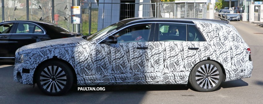SPIED: W213 Mercedes-Benz E-Class interior seen completely undisguised for the first time! 385553