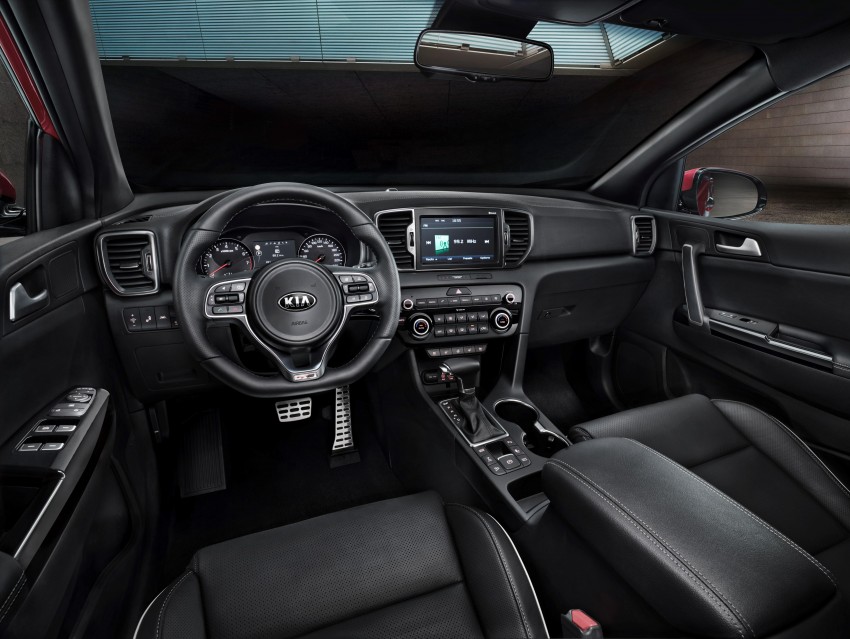 2016 Kia Sportage SUV – first interior pics revealed 374479