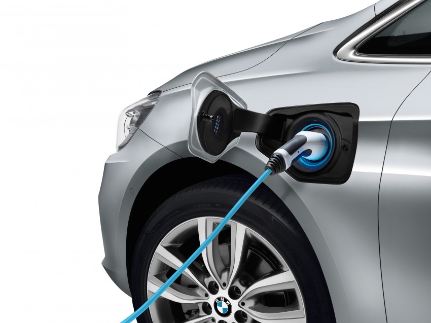 GALLERY: BMW 330e eDrive plug-in hybrid in detail 375122
