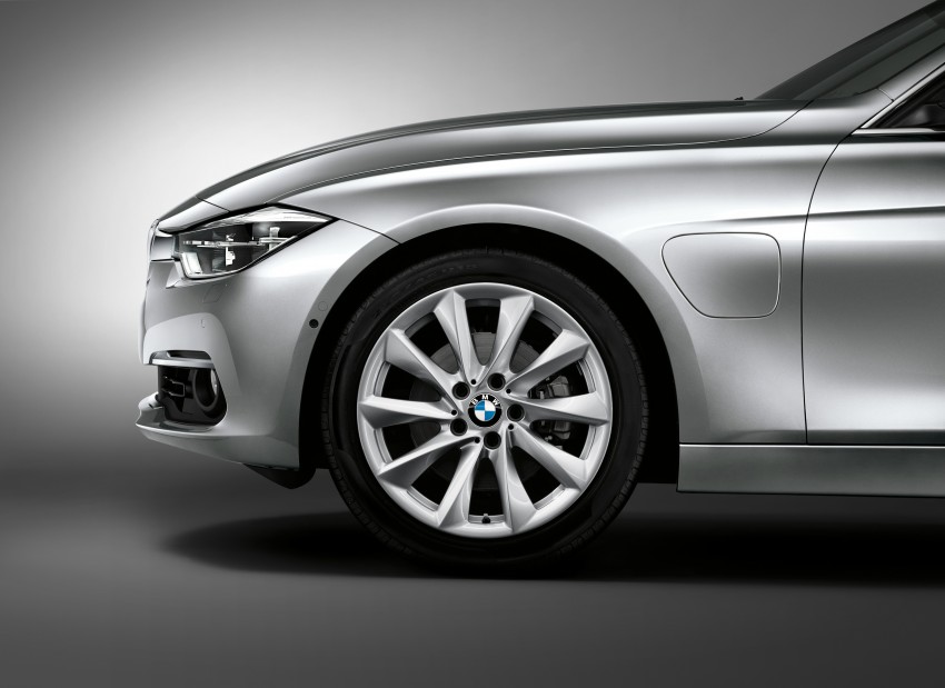 GALLERY: BMW 330e eDrive plug-in hybrid in detail 375142
