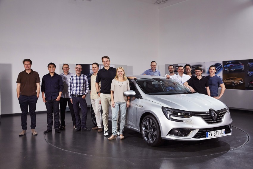 Renault Megane IV debuts at Frankfurt 2015 show 380592
