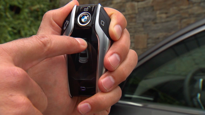 VIDEO: BMW 7 Series Remote Control Parking 375010