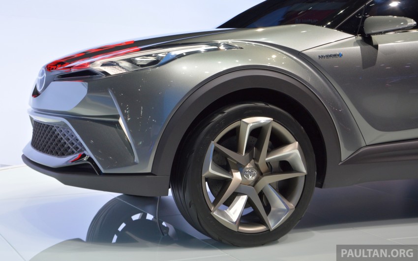 Frankfurt 2015: Toyota C-HR Concept now with five doors – production SUV to debut at Geneva 2016 381049