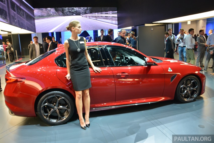 Frankfurt 2015: Alfa Romeo Giulia Quadrifoglio makes first public appearance – full look of the interior! 380360