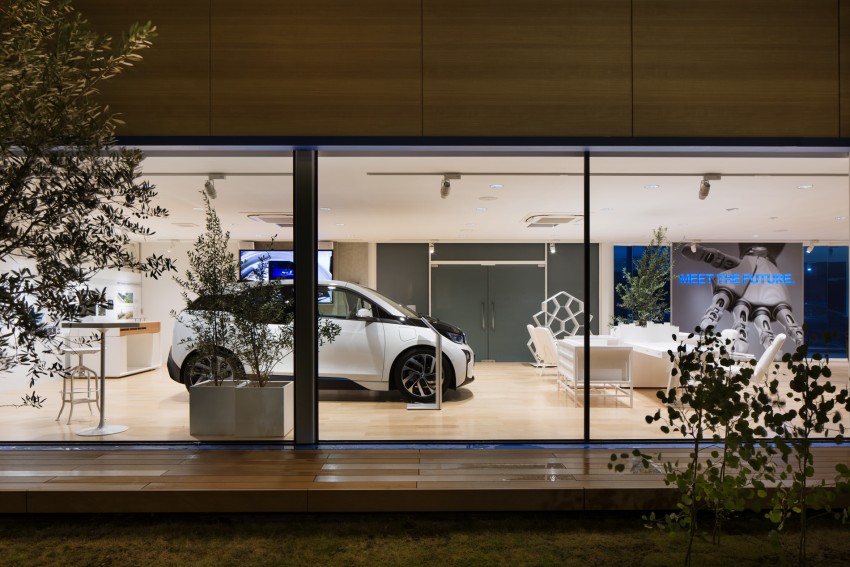 BMW i Megacity Studio showroom opens in Japan 376325